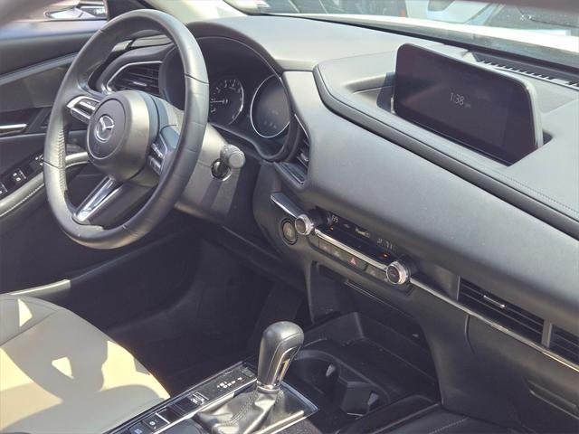 Photo of 2022 Snowflake White Pearl Mica Mazda CX-30
