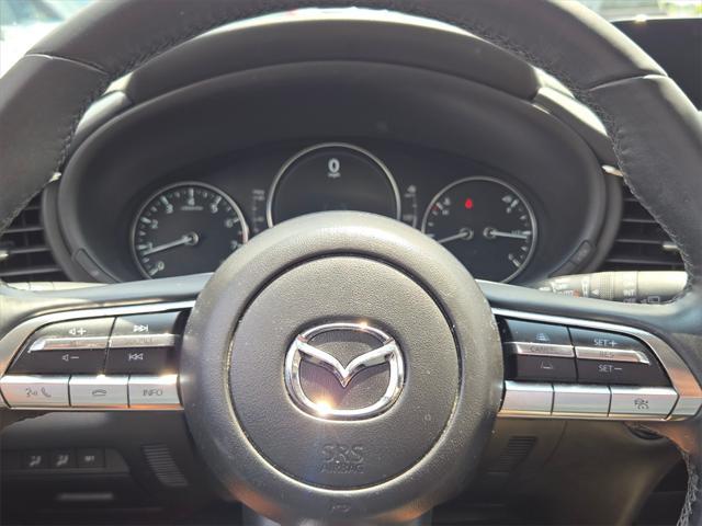 Photo of 2022 Snowflake White Pearl Mica Mazda CX-30