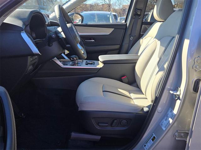Photo of 2025 Platinum Quartz Mazda CX-90 PHEV
