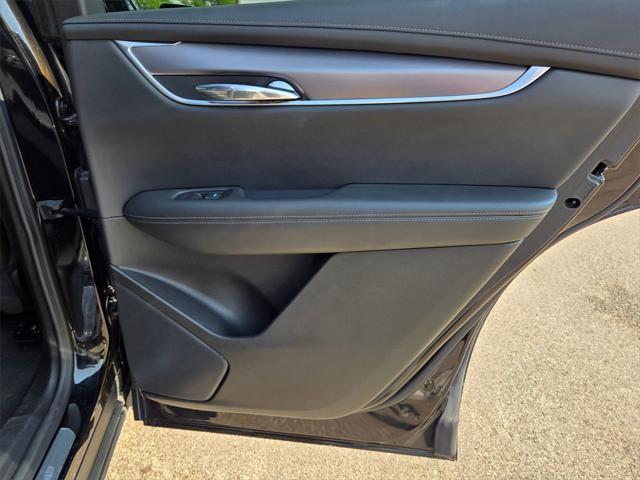 Photo of 2023 Stellar Black Metallic Cadillac XT6