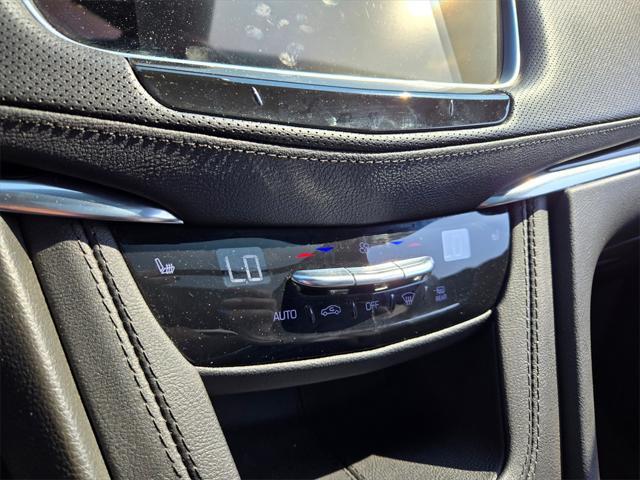 Photo of 2023 Stellar Black Metallic Cadillac XT6