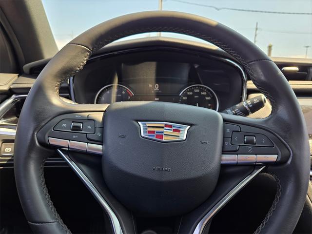 Photo of 2023 Stellar Black Metallic Cadillac XT6