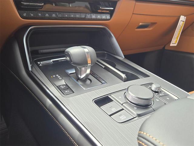 Photo of 2025 Zircon Sand Metallic Mazda CX-70