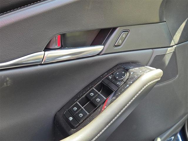 Photo of 2025 Deep Crystal Blue Mica Mazda CX-30