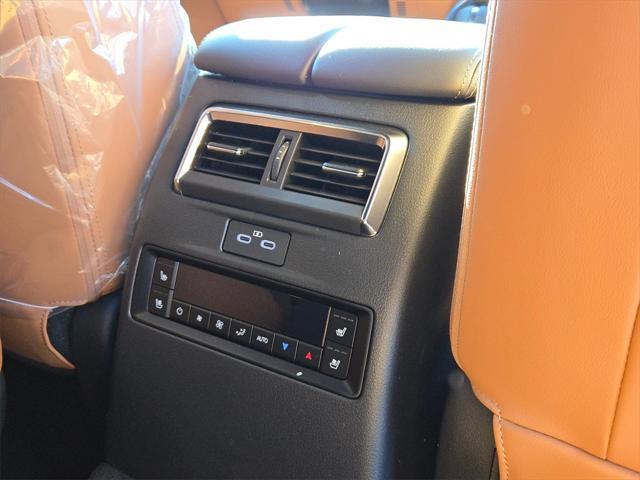 Photo of 2025 Artisan Red Premium Mazda CX-90