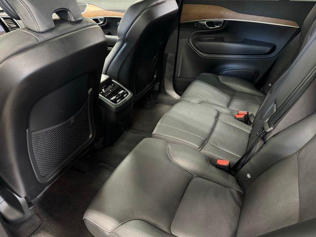 Photo of 2024 Silver Dawn Metallic Volvo XC90