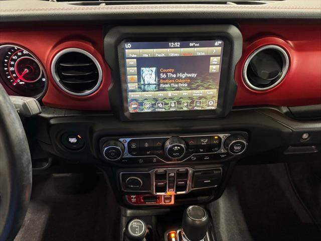 Photo of 2021 Black Clearcoat Jeep Wrangler Unlimited
