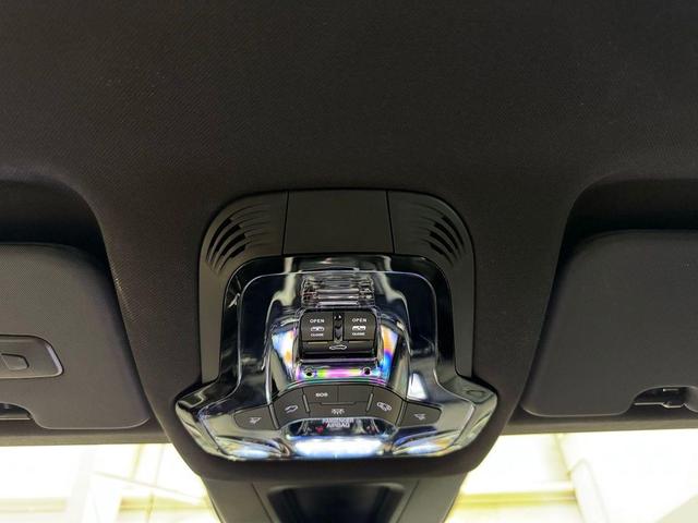 Photo of 2024 White Alfa Romeo Tonale