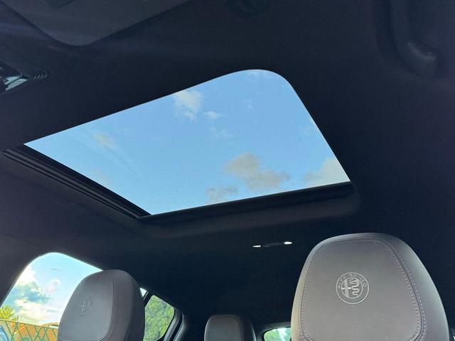 Photo of 2024 White Alfa Romeo Tonale