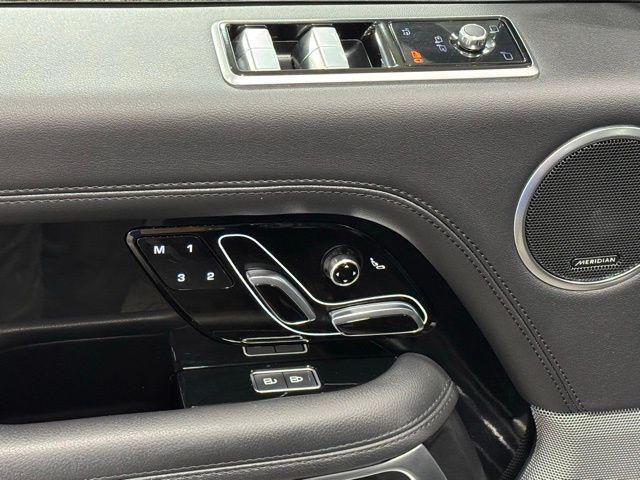 Photo of 2022 Portofino Blue Metallic Land Rover Range Rover