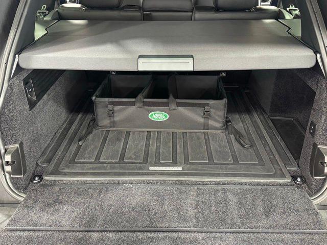 Photo of 2022 Portofino Blue Metallic Land Rover Range Rover