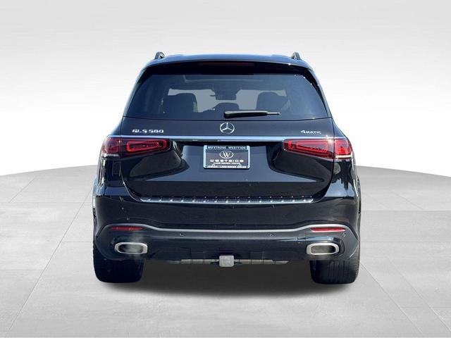 Photo of 2021 Obsidian Black Mercedes-Benz GLS 580