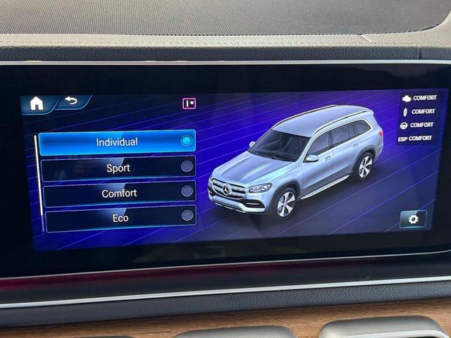 Photo of 2021 Obsidian Black Mercedes-Benz GLS 580