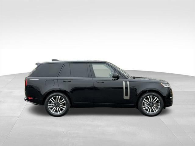 Photo of 2025 Black Land Rover Range Rover