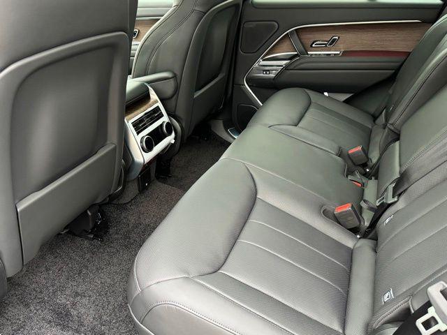 Photo of 2025 Black Land Rover Range Rover