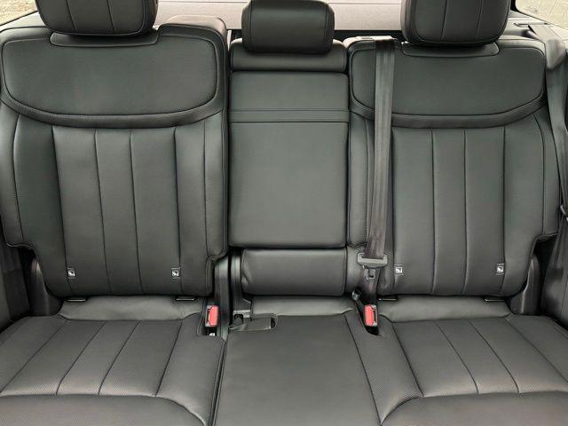 Photo of 2025 Black Land Rover Range Rover