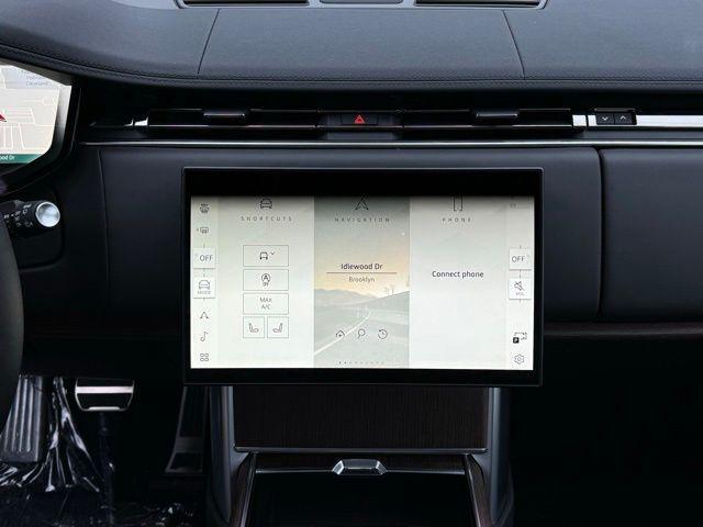 Photo of 2025 Black Land Rover Range Rover