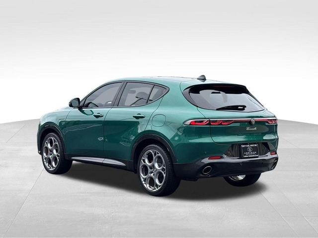 Photo of 2024 Verde Fangio Metallic Alfa Romeo Tonale