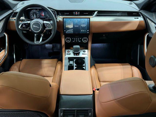 Photo of 2025 Gray Jaguar F-PACE