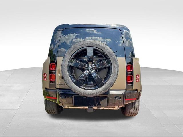 Photo of 2025  Land Rover Defender