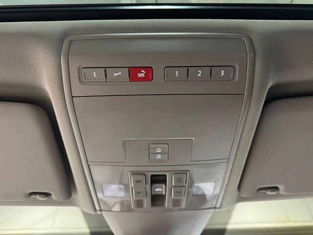 Photo of 2019 Pure White Volkswagen Atlas