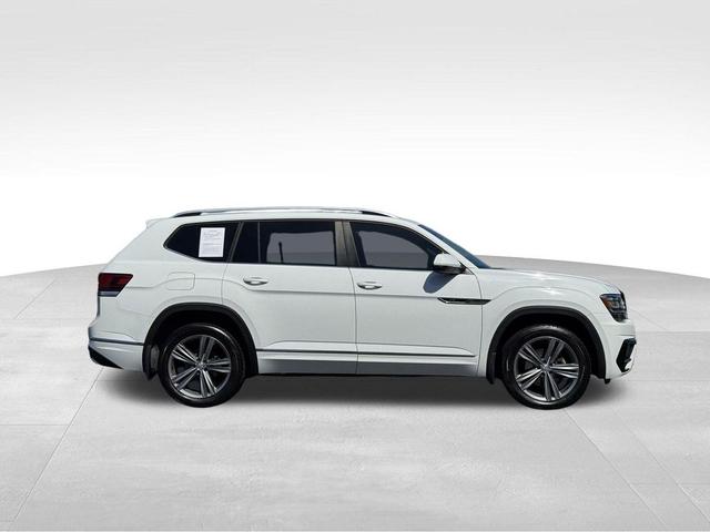 Photo of 2019 Pure White Volkswagen Atlas