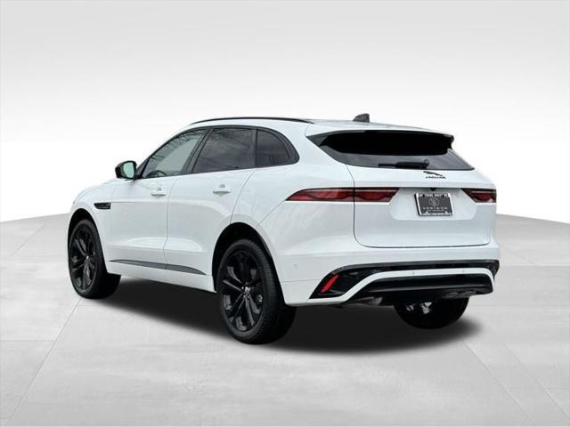 Photo of 2025 Fuji White Jaguar F-PACE