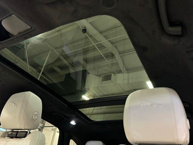 Photo of 2025 Fuji White Jaguar F-PACE