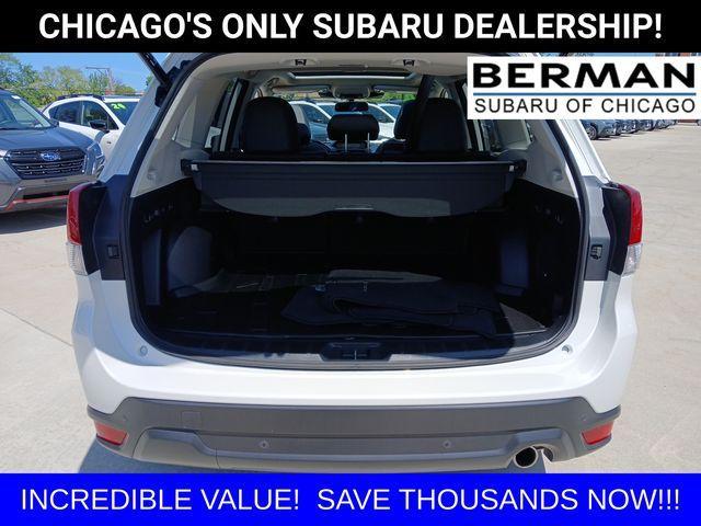 Photo of 2024 Crystal White Pearl Subaru Forester