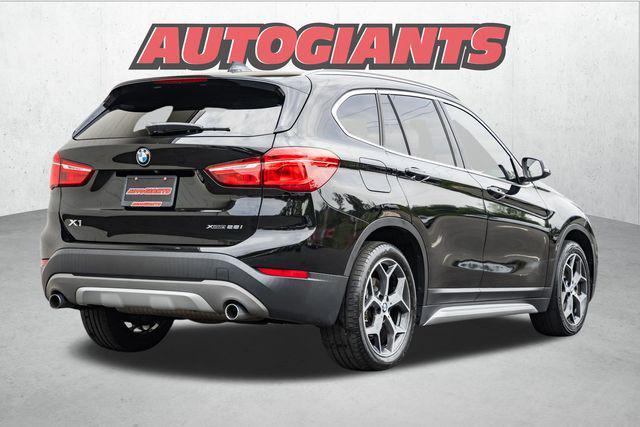 Photo of 2018 Jet Black BMW X1