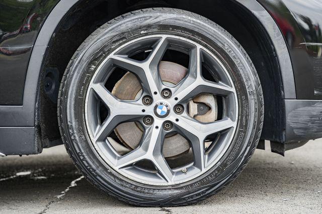 Photo of 2018 Jet Black BMW X1
