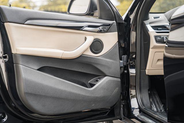 Photo of 2018 Jet Black BMW X1