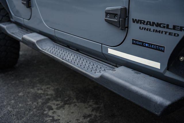 Photo of 2015 Anvil Clearcoat Jeep Wrangler Unlimited