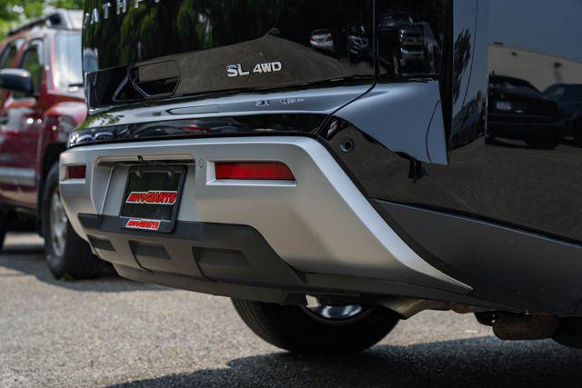 Photo of 2023 Super Black Nissan Pathfinder