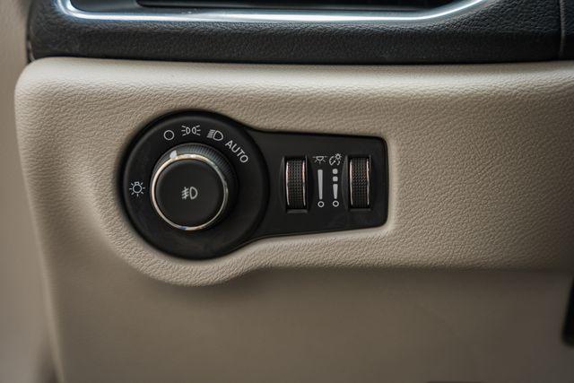 Photo of 2021 Ocean Blue Metallic Chrysler Pacifica Hybrid