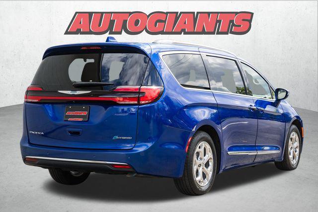Photo of 2021 Ocean Blue Metallic Chrysler Pacifica Hybrid