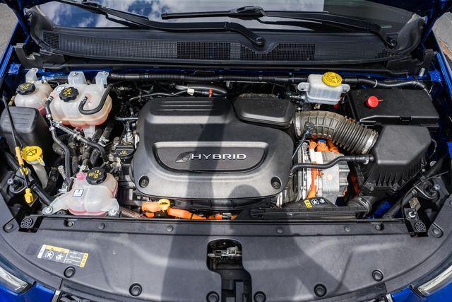 Photo of 2021 Ocean Blue Metallic Chrysler Pacifica Hybrid