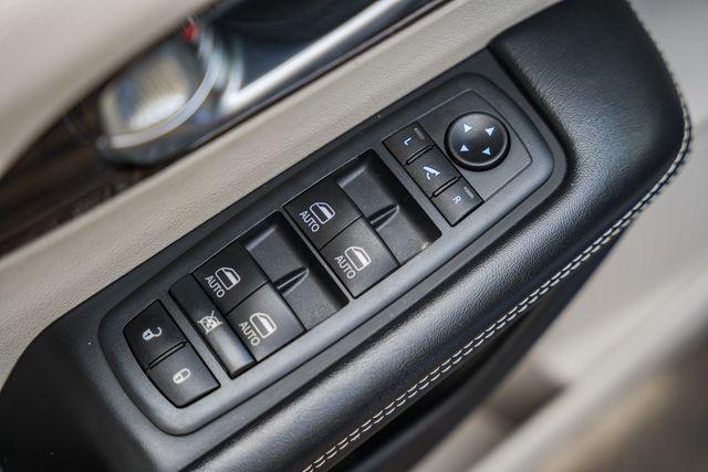 Photo of 2021 Ocean Blue Metallic Chrysler Pacifica Hybrid