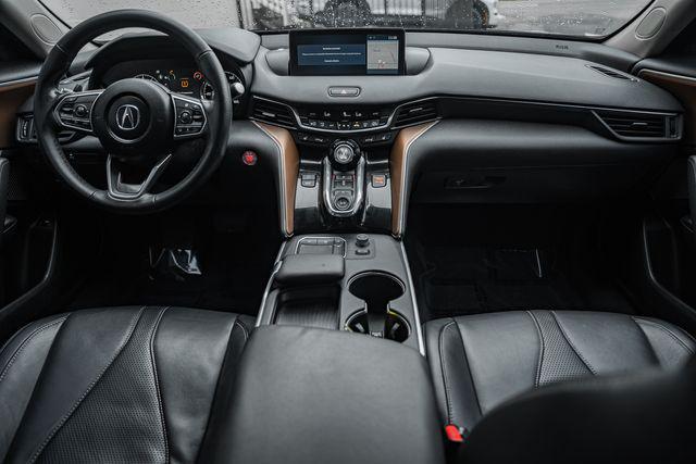 Photo of 2021 Lunar Silver Metallic Acura TLX