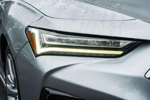 Photo of 2021 Lunar Silver Metallic Acura TLX