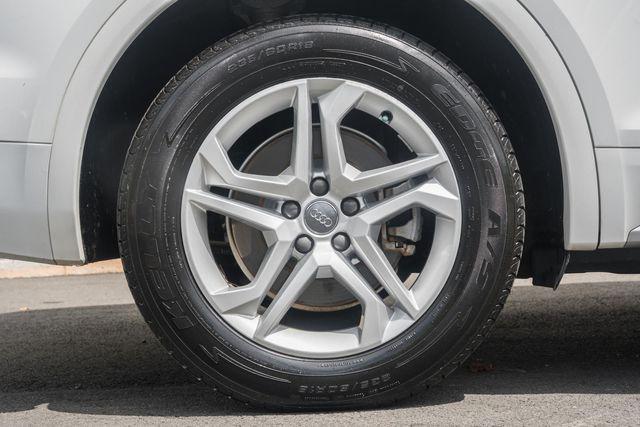 Photo of 2019 Ibis White Audi Q5