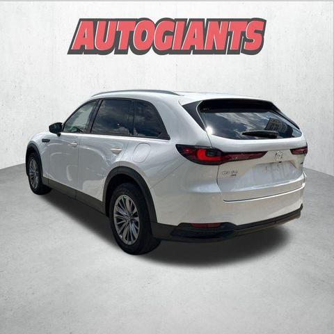 Photo of 2024 Rhodium White Premium Mazda CX-90
