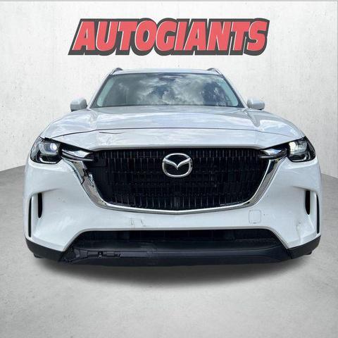 Photo of 2024 Rhodium White Premium Mazda CX-90
