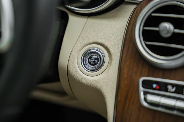 Photo of 2021 Polar White Mercedes-Benz C-Class