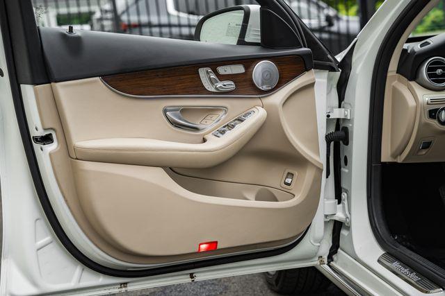Photo of 2021 Polar White Mercedes-Benz C-Class