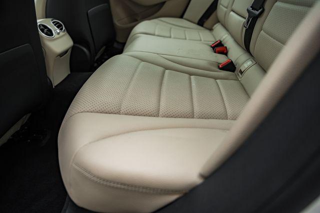 Photo of 2021 Polar White Mercedes-Benz C-Class