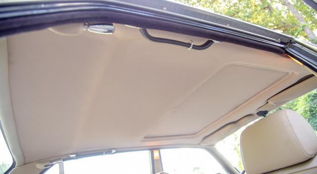 Photo of 1987 Black Jaguar XJ6