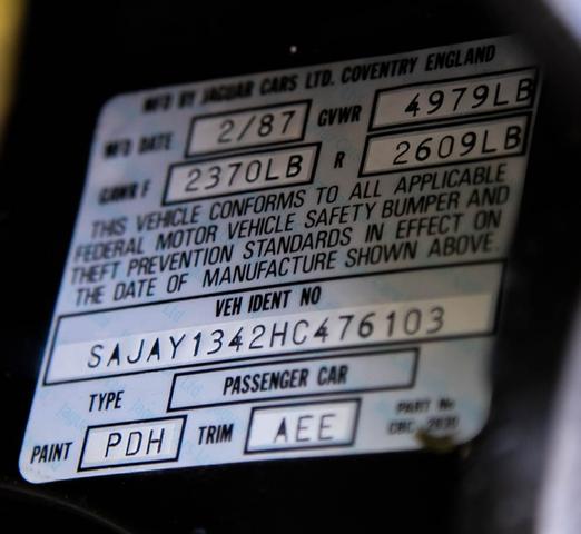 Photo of 1987 Black Jaguar XJ6