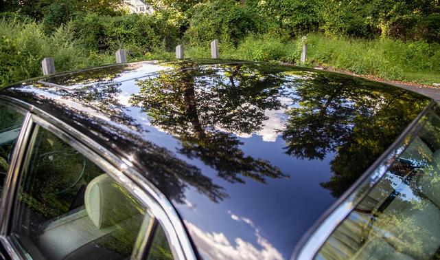 Photo of 1987 Black Jaguar XJ6