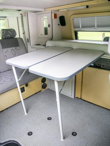 Photo of 2002 Tan Volkswagen Eurovan
